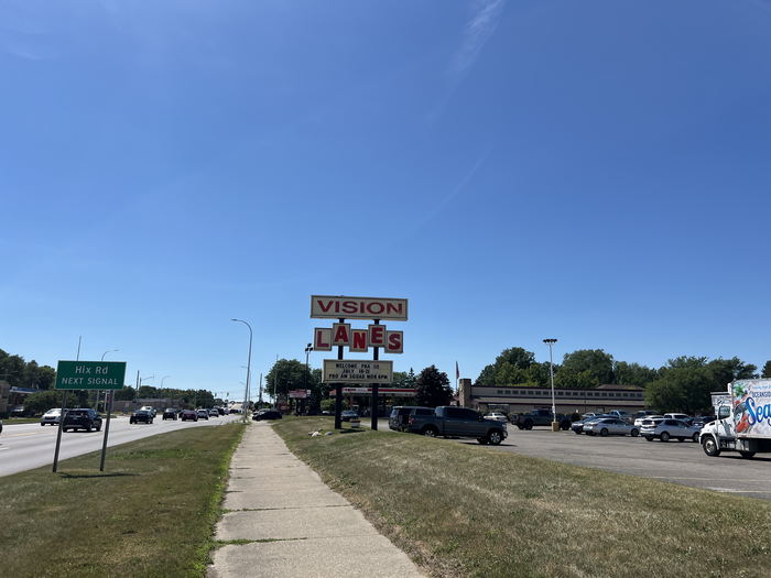 Vision Lanes (Fiesta Lanes) - July 2022 Photo (newer photo)